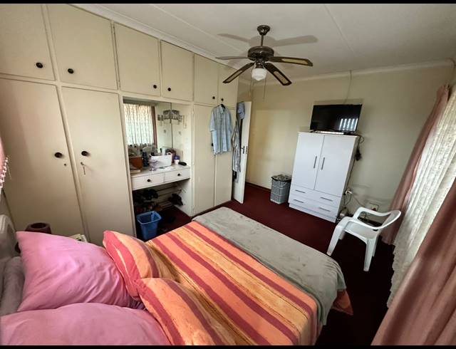3 BEDROOM HOUSE FOR SALE IN WOODLANDS